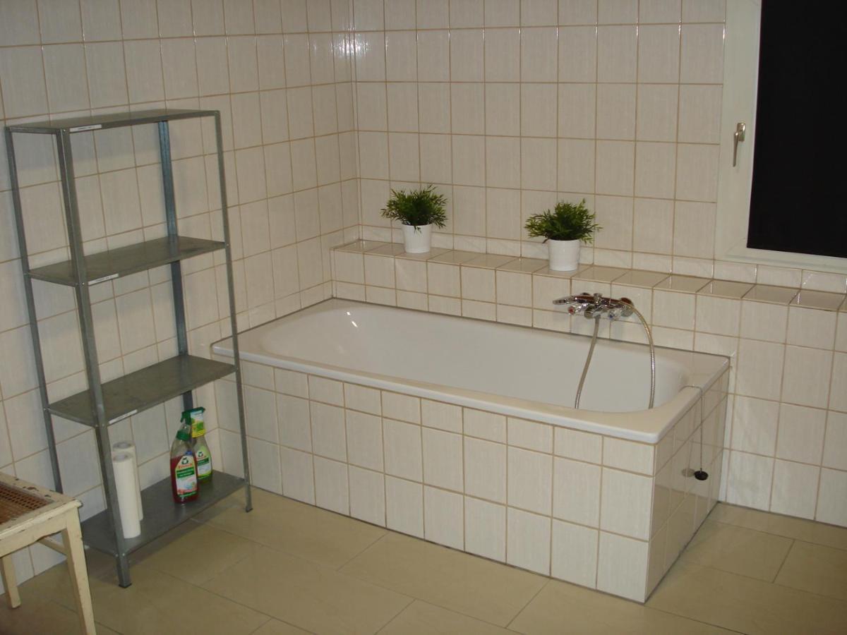 Appartement 25 Qm Mit Bad An Der Mosel - Naehe Koblenz Dieblich Exterior photo